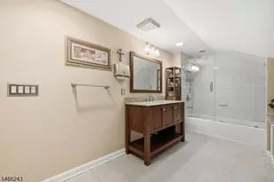 18 W Valley Brook Rd, Washington Township, NJ 07853 - Photo 29