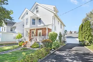 7 Prospect St, Far Hills, NJ 07931 - Photo 1