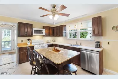 7 Prospect St, Far Hills, NJ 07931 - Photo 7
