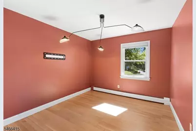 3 Martin Pl, Fairfield, NJ 07004 - Photo 23