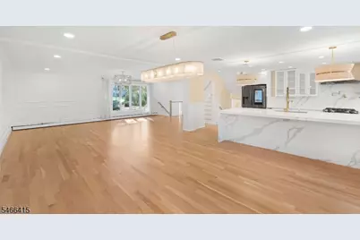 3 Martin Pl, Fairfield, NJ 07004 - Photo 13