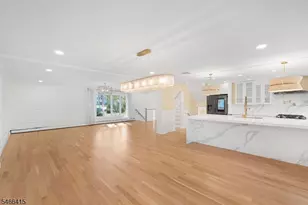 3 Martin Pl, Fairfield, NJ 07004 - Photo 13