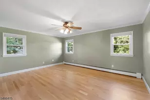 3 Martin Pl, Fairfield, NJ 07004 - Photo 25