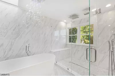 3 Martin Pl, Fairfield, NJ 07004 - Photo 29
