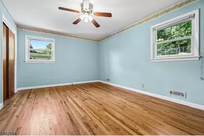 907 Pleasant Valley Way, West Orange Township, NJ 07052 - Photo 23