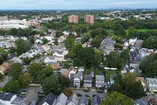 35 Clinton St, Bloomfield, NJ 07003 - Photo 43