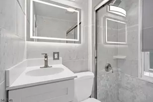 35 Clinton St, Bloomfield, NJ 07003 - Photo 29