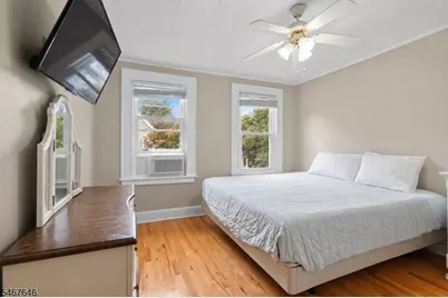 35 Clinton St, Bloomfield, NJ 07003 - Photo 27