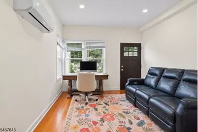 35 Clinton St, Bloomfield, NJ 07003 - Photo 19