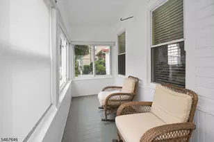 35 Clinton St, Bloomfield, NJ 07003 - Photo 3