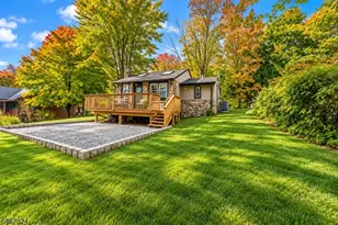 11 Laketop Dr, Hampton Township, NJ 07860 - Photo 17