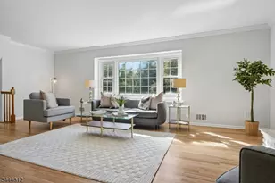 174 Sutton Dr, Berkeley Heights Township, NJ 07922 - Photo 5