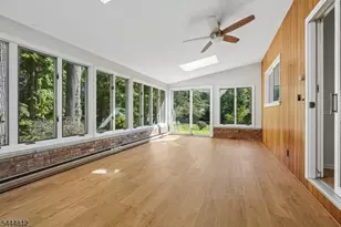 174 Sutton Dr, Berkeley Heights Township, NJ 07922 - Photo 11