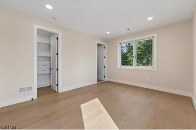 242 Saint Paul St, Westfield, NJ 07090 - Photo 27