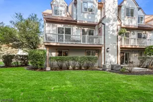137 Woods Edge Dr, Roxbury Township, NJ 07876 - Photo 17