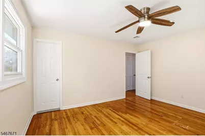 45 N Laurel Ave, Woodbridge Township, NJ 08830 - Photo 19