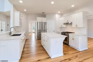 9 Schindler Way, Livingston, NJ 07039 - Photo 9