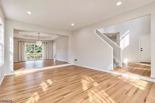 9 Schindler Way, Livingston, NJ 07039 - Photo 11
