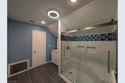 45 Summit Ave, Bloomfield, NJ 07003 - Photo 11