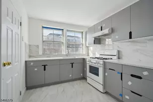 46 State St, Bloomfield, NJ 07003 - Photo 9