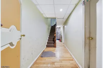 1635 Lincoln St, Jersey City, NJ 07307 - Photo 3