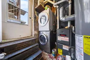 1635 Lincoln St, Jersey City, NJ 07307 - Photo 23