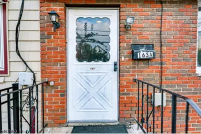 1635 Lincoln St, Jersey City, NJ 07307 - Photo 1