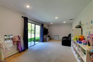 20 Rockaway Pl, Parsippany, NJ 07054 - Photo 19