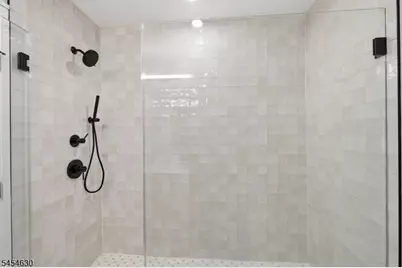 180 Roundtop Rd, Bernardsville, NJ 07924 - Photo 25