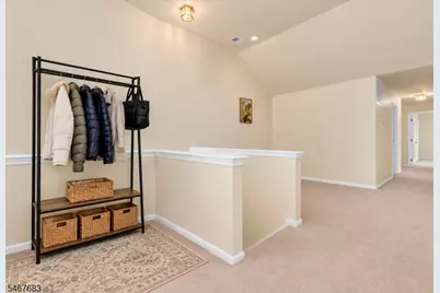 69 Williamson Ct, Bridgewater, NJ 08807 - Photo 5