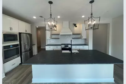 119 Myrtle Rd, Warren Township, NJ 07059 - Photo 5