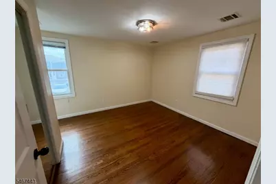203 N 14th St #C, Kenilworth, NJ 07033 - Photo 11