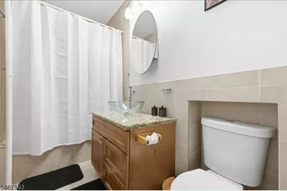 23 Cummings St, Irvington, NJ 07111 - Photo 5