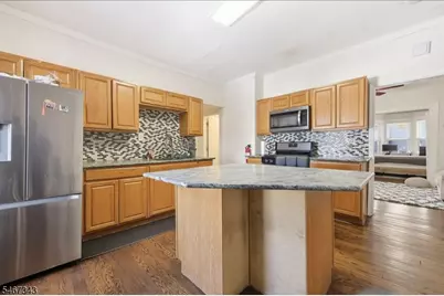 23 Cummings St, Irvington, NJ 07111 - Photo 3