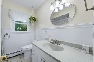 14 Whitaker Pl, West Caldwell, NJ 07006 - Photo 27