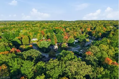 14 Whitaker Pl, West Caldwell, NJ 07006 - Photo 49