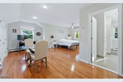 14 Whitaker Pl, West Caldwell, NJ 07006 - Photo 19