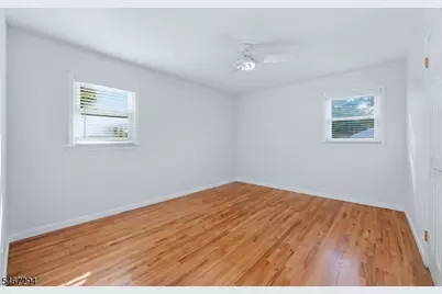 14 Whitaker Pl, West Caldwell, NJ 07006 - Photo 25