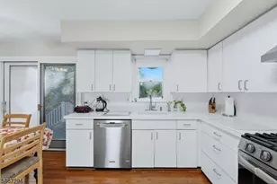 14 Whitaker Pl, West Caldwell, NJ 07006 - Photo 13