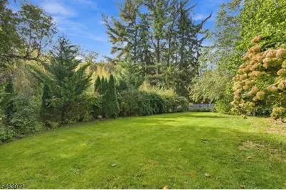 108 Hillside Terrace, Lebanon Township, NJ 07830 - Photo 3