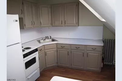 275 Claremont Ave #3, Montclair, NJ 07042 - Photo 3