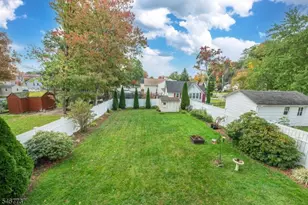 197 Lake Shore Dr, Parsippany, NJ 07034 - Photo 3