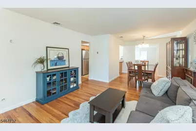 197 Lake Shore Dr, Parsippany, NJ 07034 - Photo 7