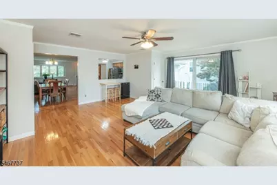 197 Lake Shore Dr, Parsippany, NJ 07034 - Photo 15