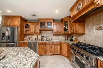 361 Naughright Rd, Washington Township, NJ 07853 - Photo 9