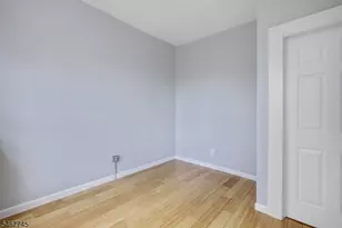 946 Mayor Gibson Blvd, Newark, NJ 07102 - Photo 11