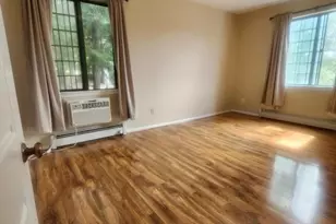 14 A Foxwood Dr, Morris Plains, NJ 07950 - Photo 11
