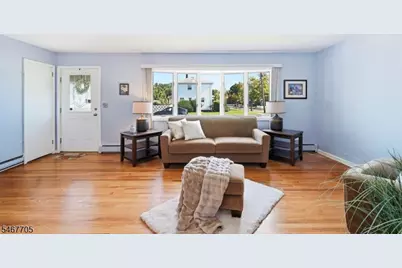 12 Parson Rd, Clifton, NJ 07012 - Photo 3