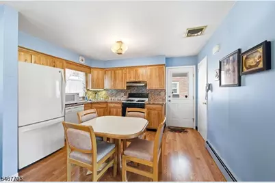 12 Parson Rd, Clifton, NJ 07012 - Photo 9