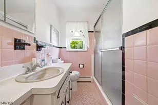 12 Parson Rd, Clifton, NJ 07012 - Photo 15